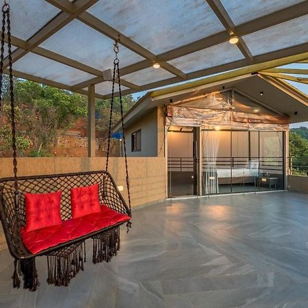 Saffronstays Heavone Trio, Lonavala Exterior photo
