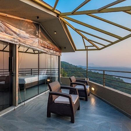 Saffronstays Heavone Trio, Lonavala Exterior photo
